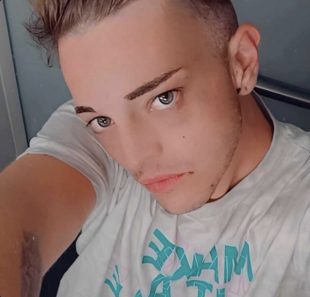 Memorial image of Truman White